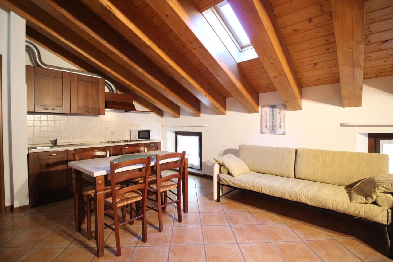 Residence Aquila - Mono Corno Vitello Brusson Esterno foto